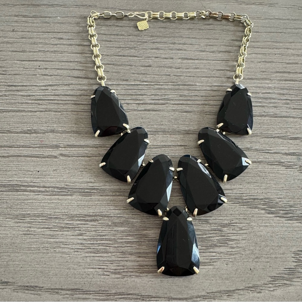Kendra Scott Harlow Black and Gold Necklace